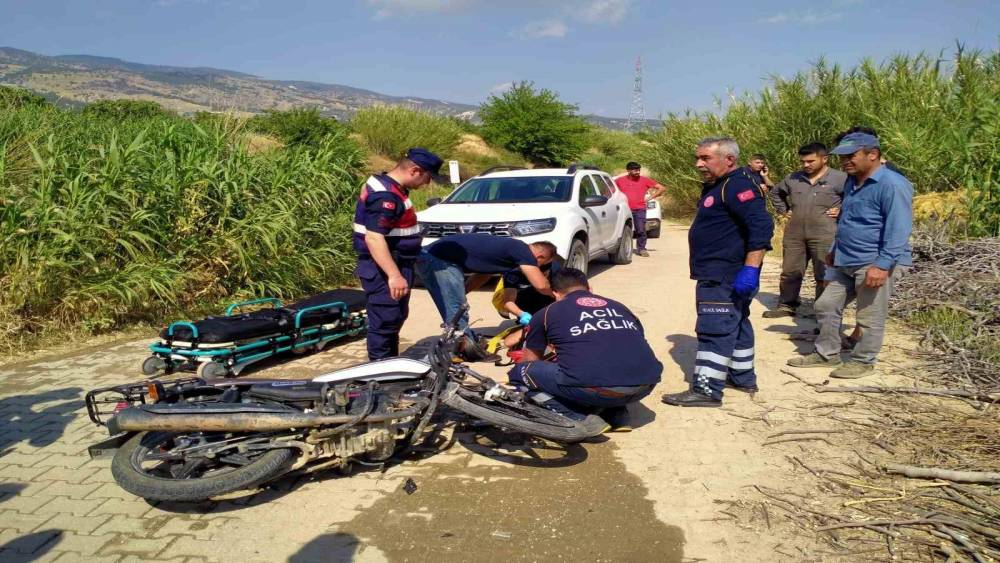 Su tankeri ile çarpışan motosiklet sürücüsü yaralandı
