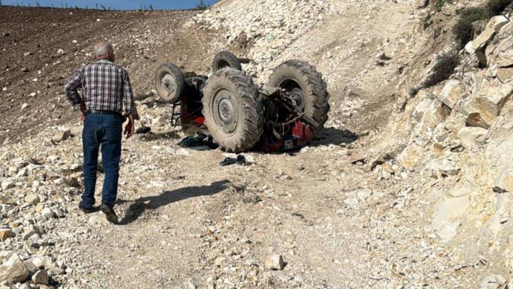 Kilis’te traktör devrildi: 1 ölü

