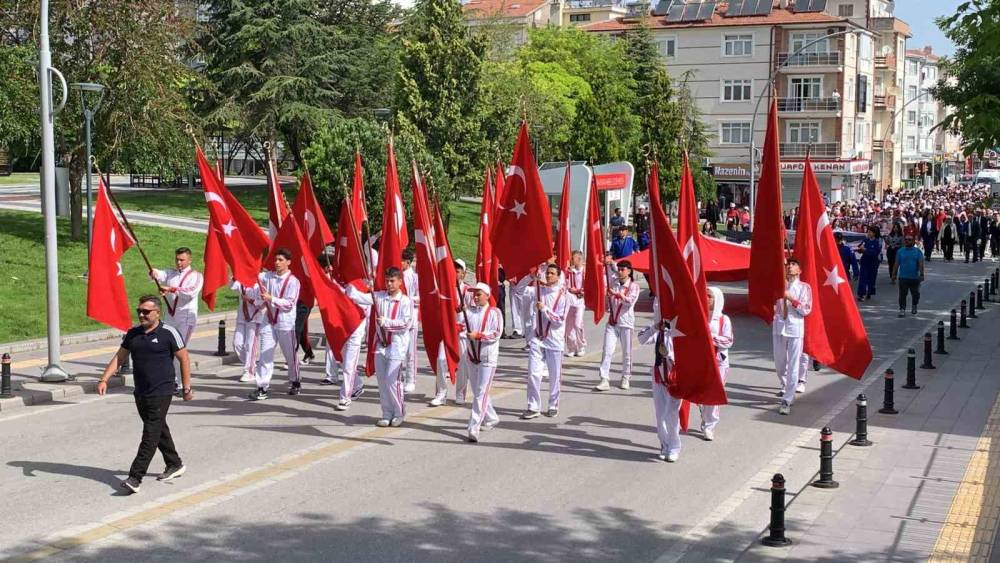 Karaman’da 19 Mayıs Atatürk’ü Anma Gençlik ve Spor Bayramı kutlandı
