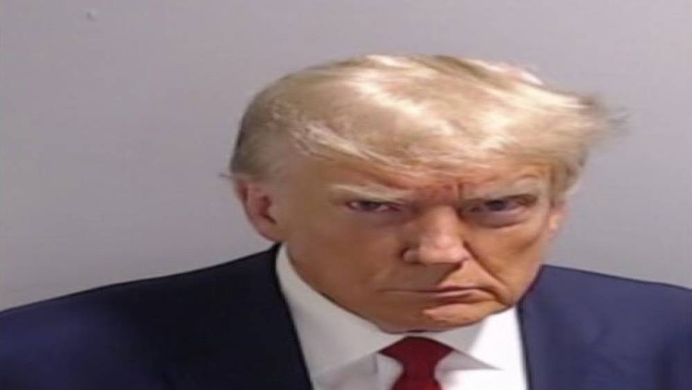Trump’ın sabıka fotoğrafının etkisi: 7.1 milyon dolar bağış
