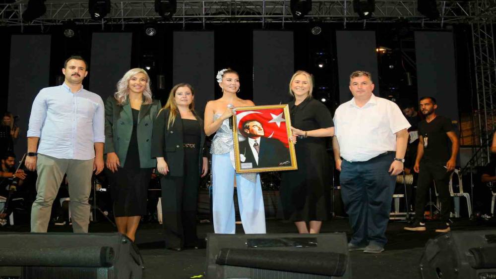 İzmir Kınık’ta 30 Ağustos ‘Zafer Konseri’ ile kutlandı
