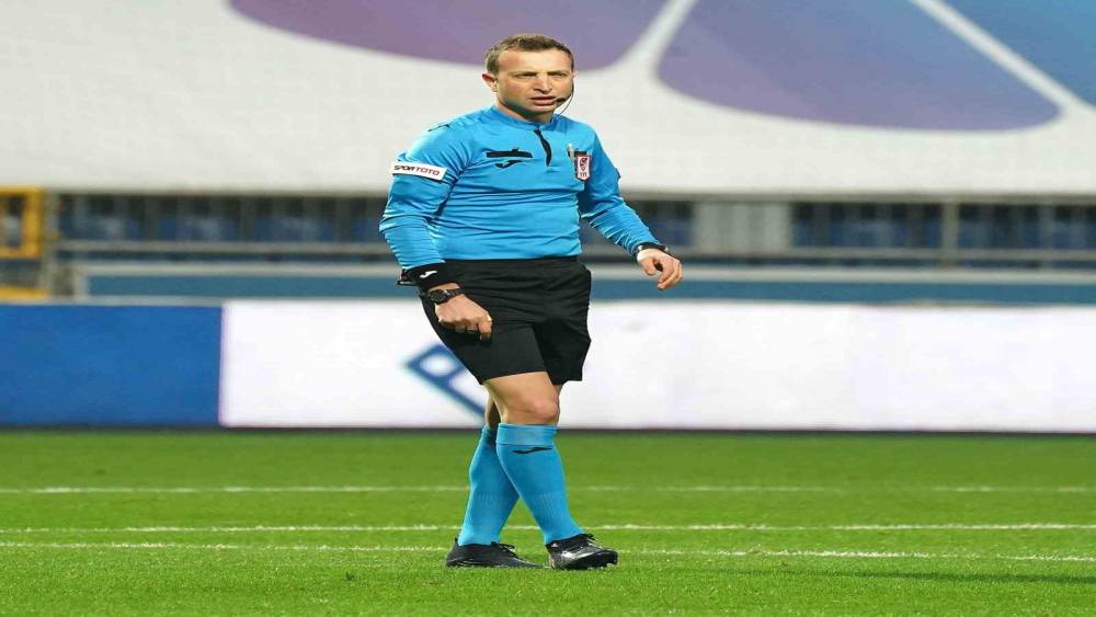 Antalyaspor - Kayserispor maçını Yasin Kol yönetecek
